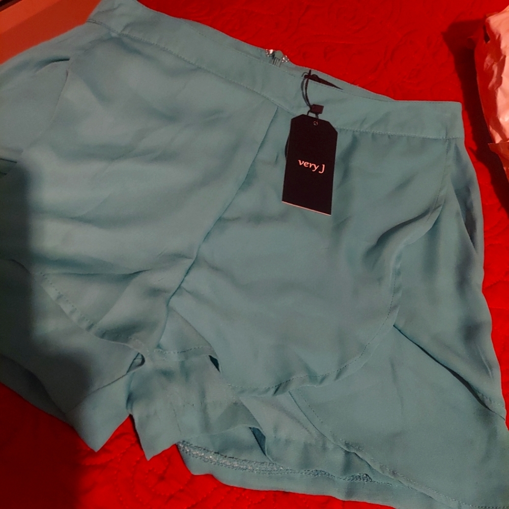 VERY J shorts